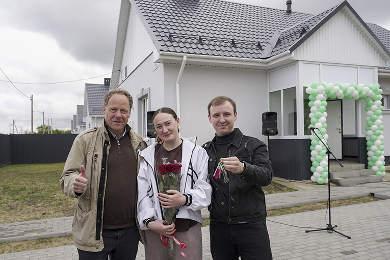 Сотрудники воронежского подразделения «ЭкоНивы» получили ключи от новых домов