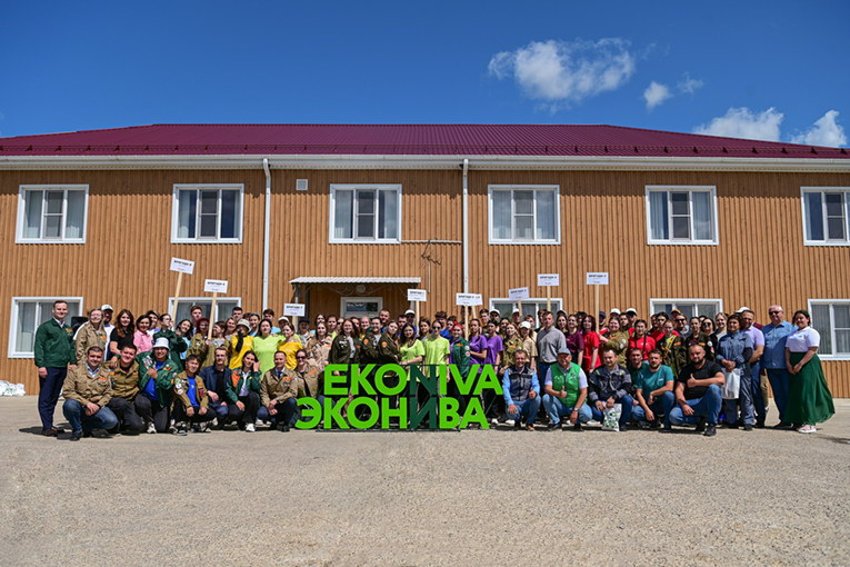 Студотряд «МоСт» открыл трудовой семестр в «ЭкоНиве»