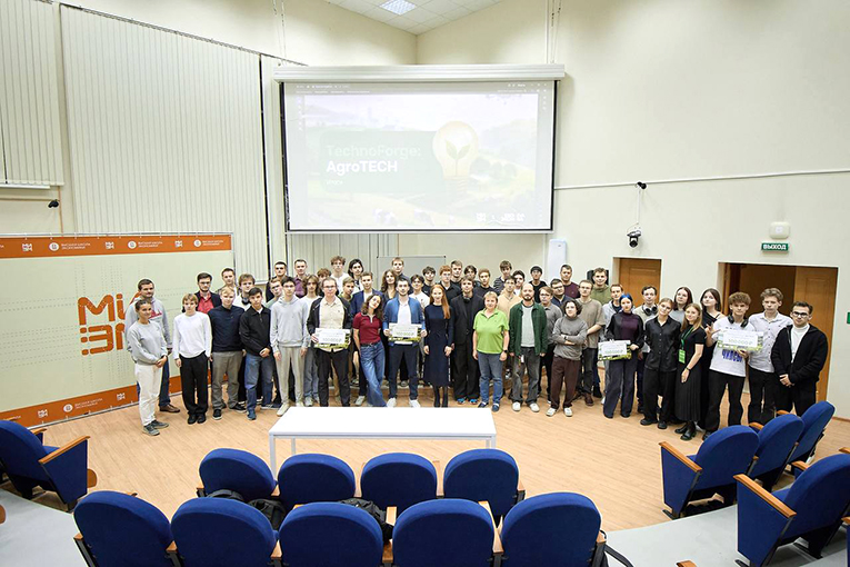 «ЭкоНива» подводит итоги хакатона AgroTECH